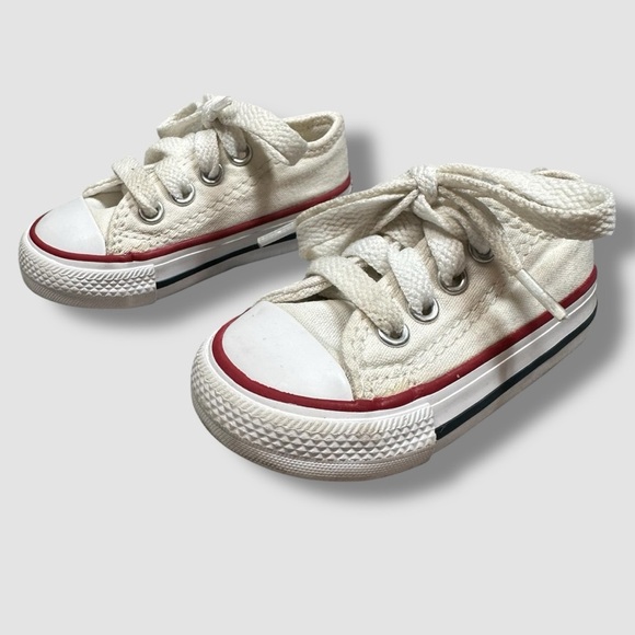 Converse Chuck Taylor All Star Low-Top Sneaker Baby/Infant Size 3 White - Picture 1 of 10